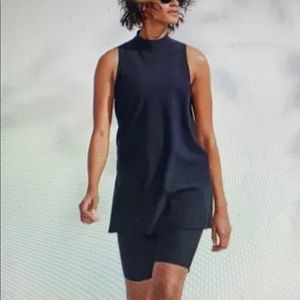 ATHLETA - Bike Tunic Small